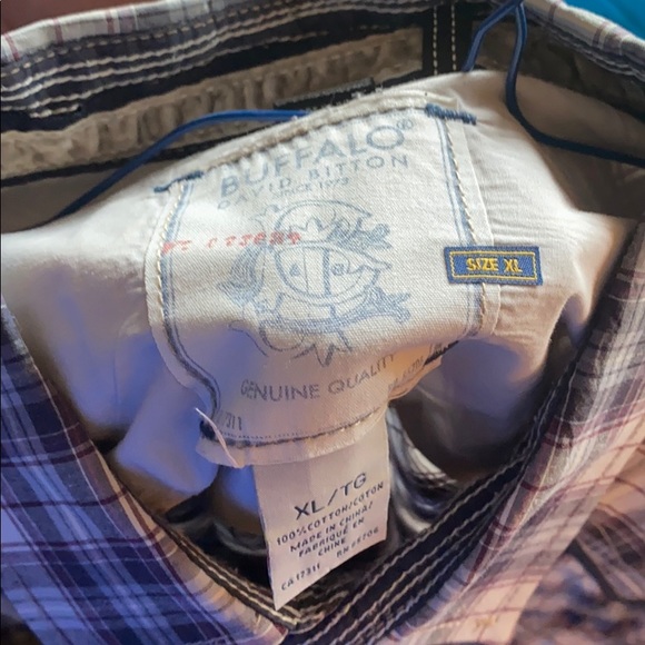 Dress shirt - Picture 2 of 2